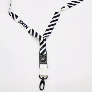 Nike Breakaway Lanyard Detachable Keyring Key Ring White/Black